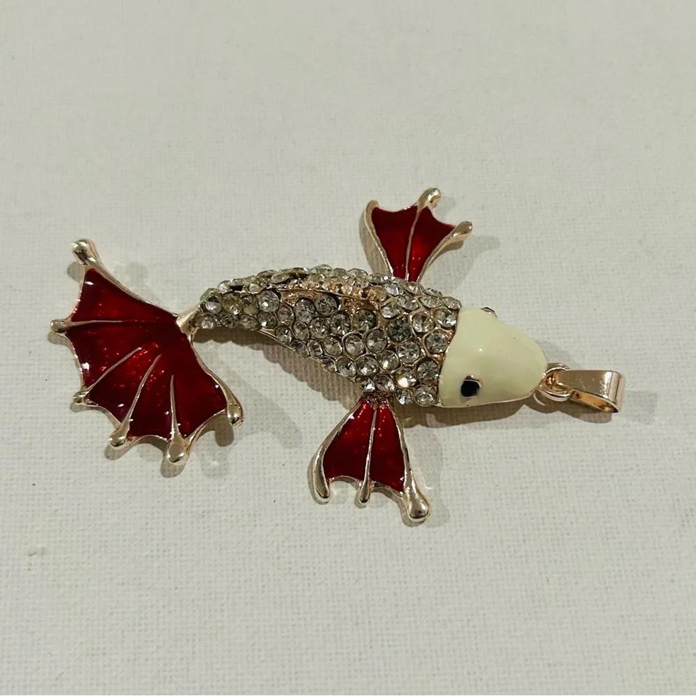 Elegant Red and Gold Crystal Fish Pendant